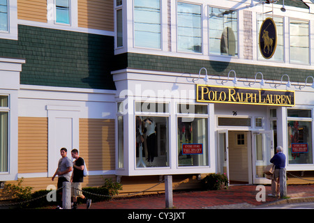 Maine Freeport, Main Street, Highway Route 1, Shopping Shopper Shopper Shop Shops Markt Märkte Marktplatz Kauf Verkauf, Einzelhandel Geschäfte Geschäft Stockfoto