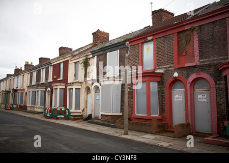 Martensen Street L7 zeigt verlassener Reihenhaus wohnen in Liverpool UK Stockfoto