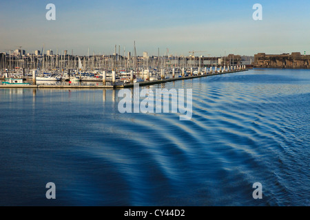 Europa, Frankreich, Bretagne, Morbihan (56), Lorient Marina, Wellen Stockfoto