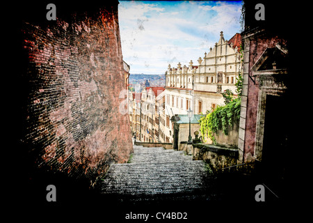 Blick von der Treppe auf Zam Schody mit Blick auf die wunderschöne Stadt Prag Stockfoto