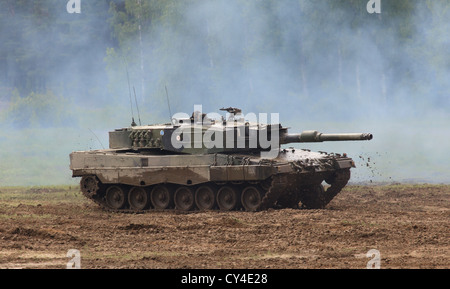 Leopard 2 A4 Kampfpanzer der finnischen Armee. Stockfoto