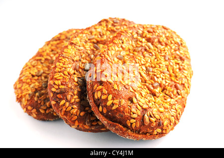 drei Sandwich-Brötchen mit Sesam auf weiß Stockfoto