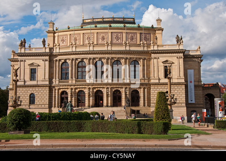 Prager Nationaltheater (Národní Divadlo) im klassischen Stil der Neorenaissance Stockfoto