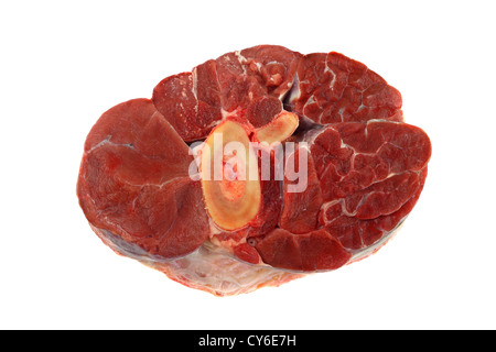 Rohes Rindfleisch Knöchel mit Knochenmark Knochen isoliert auf weiss Stockfoto