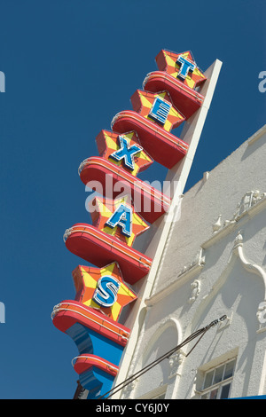 TEXAS ZEICHEN TEXAS THEATER (© OAK CLIFF STIFTUNG 2008) JEFFERSON BOULEVARD EICHE CLIFF DALLAS TEXAS USA Stockfoto