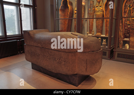 Die "Sarkophag des Padepep" in der ägyptischen anzeigen im Kunsthistorischen Museum in Wien, Österreich. Stockfoto