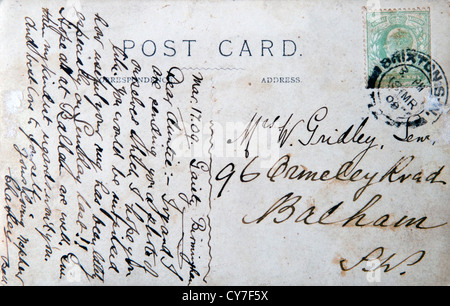 Postkarte geschrieben ordentliche Handschrift. Mit Stift und Tinte geschrieben. 1907. Sehen Sie sich CY7F3T für die Vorderseite des Fotos an, zeigt Charley Bell und Ivy im Gaiety Theatre Birmingham, England. Stockfoto