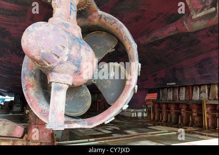 Schiffsschraube im Trockendock Stockfoto