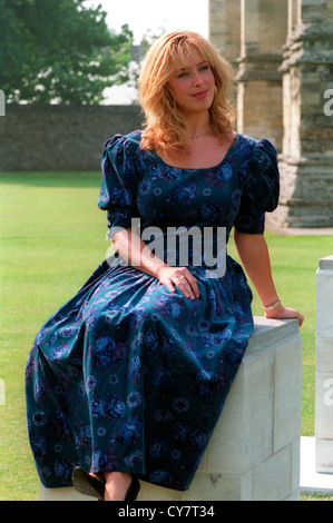 Kanadische Cellistin ofrah harnoy (geboren am 31. Januar 1965), der Kathedrale von Salisbury, Großbritannien. Stockfoto