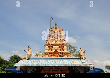 Hindu-Schrein in Tempel Höhle am Batu-Höhlen, Kuala Lumpur, Malaysia, Südost-Asien Stockfoto