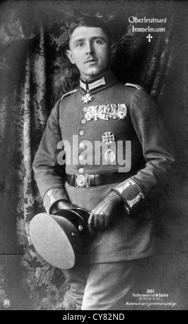 Oberleutnant Max Immelmann, deutsche Air-Ace, die ersten Bomben & Propaganda-Flugblätter auf Paris, Frankreich, September 1914 fallen gelassen Stockfoto