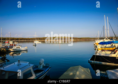 Punat Marina auf der kroatischen Insel Krk Stockfoto