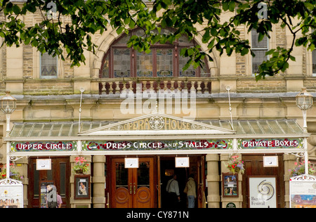 Das Opernhaus wurde von der Edwardian Theater Architekt Frank Matcham entworfen. 1903 eröffnet, wurde es im Jahr 1979 restauriert. Stockfoto