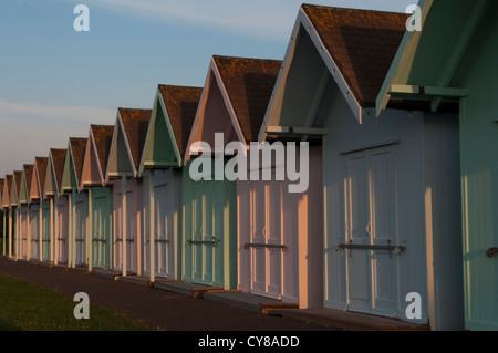 Strand Hütten, Southsea, Portsmouth. Stockfoto