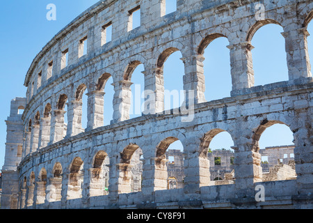 Arena in Pula, historische römische Amphitheater und Wahrzeichen in Pula, Kroatien. Stockfoto