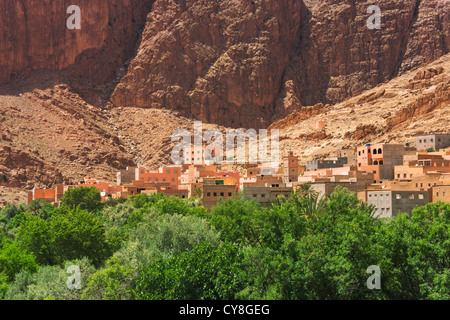 Alten Kasbah in (Todra) Todgha-Schlucht Dades Tal (Tal der tausend Casbahs). Marokko Stockfoto