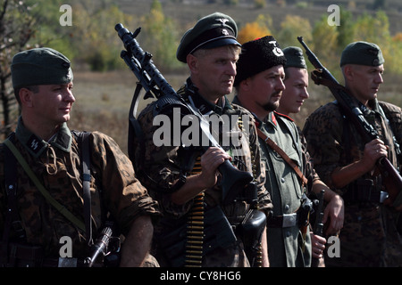 normale SS und Kosaken, kämpfte auf der Seite der Wehrmacht Stockfoto