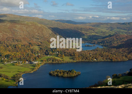 Grasmere und Rydal Wasser aus Silber wie Nationalpark Lake District, Cumbria, England UK Stockfoto