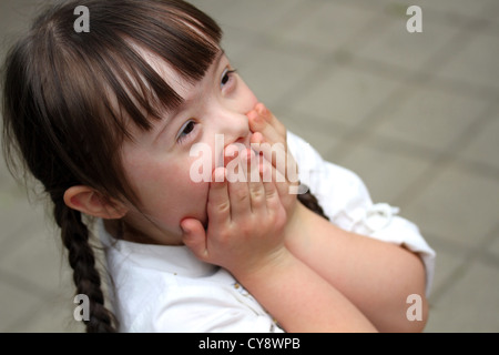 Porträt von schönen jungen Mädchen Stockfoto