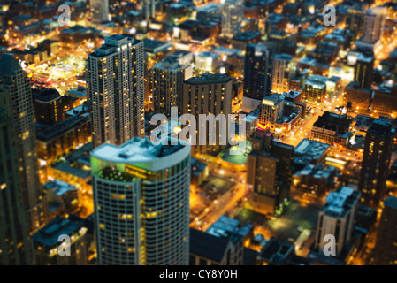 Nachtansicht von Chicago aus dem John Hancock Observatory Stockfoto