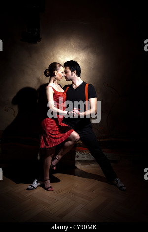 Schöne Tänzerinnen einen argentinischen Tango. Bitte überprüfen Sie ähnliche Bilder aus meinem Portfolio. Stockfoto