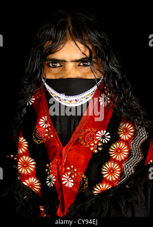 Stamm der Arbeitslose Frau in der Nähe von Massawa, Eritrea Stockfoto