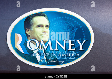 Romney "Glauben an Amerika" 2012 politischen Aufkleber auf einem Auto hinteren Stoßfänger. Stockfoto