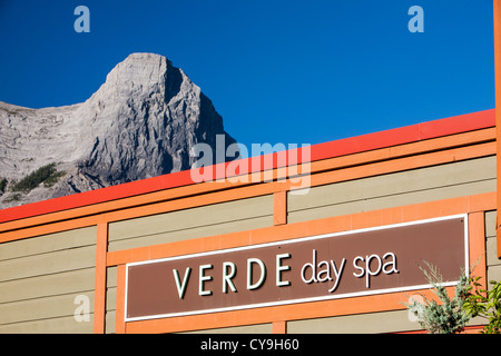 Ein Wellness-Center in Canmore in den kanadischen Rocky Mountains, Banff National Park. Stockfoto