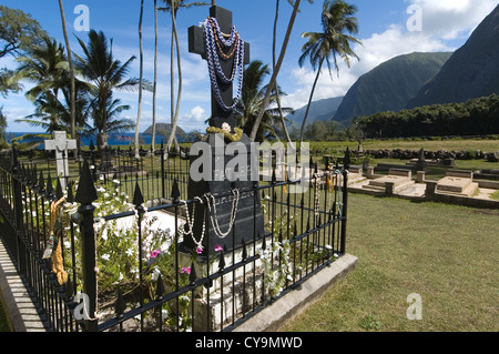 Elk284-6358 Hawaii, Molokai, Kalaupapa-Halbinsel NHP, Kirche St. Philomena, Pater Damien Grab Stockfoto