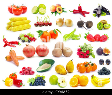 Obst und Gemüse isoliert auf weißem Hintergrund Stockfoto