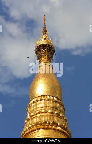 Goldene Stupa Shwedagon-Pagode in Myanmar die Nirvana-Form Stockfoto