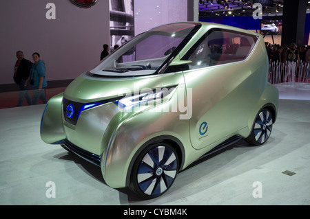 Nissan Pivo Elektro-Konzeptfahrzeug auf der Paris Motor Show 2012 Stockfoto