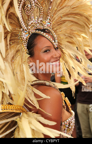 Ein Modell aus der Nottinghill Carnival 2012 Trinidad und Tobago Stockfoto