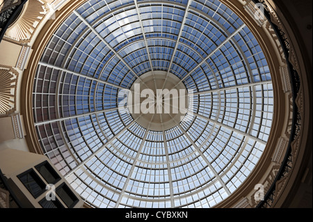 Blackpool Lancashire Coast UK - die Winter Gardens Glasdach Kuppel Stockfoto