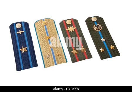 Schultergurte der russischen Armee auf weißem Hintergrund Stockfoto