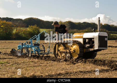 Bristol 10 Crawler beim Pflügen Spieltagen Display-Demo-Wettbewerb Stockfoto