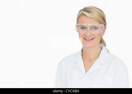 Frau mit Schutzbrille Stockfoto