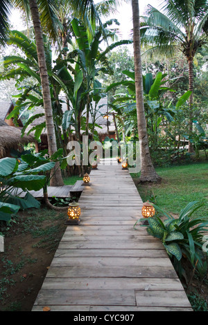 Garten des Bel Air Boutique Resort in Luang Prabang, Laos Stockfoto