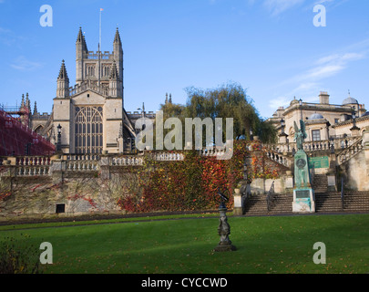 Abteikirche aus Parade Gardens, Bath, Somerset, England Stockfoto