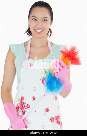 Frau mit einem Staubtuch Stockfoto