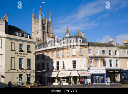 Abteikirche von York Street, Bath, Somerset, England gesehen Stockfoto