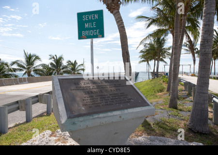 alte und neue sieben Meile Brücke Marathon in den Florida keys Stockfoto
