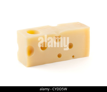 Stück Käse mit Löchern. Isoliert auf weiss Stockfoto