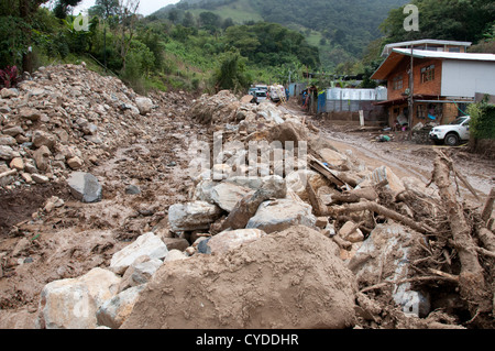 Überschwemmungen, Erdrutsche und Schlammlawinen Escazu costarica Stockfoto