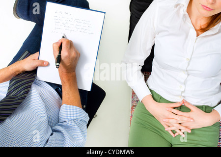 Psychiater mit Patienten Stockfoto