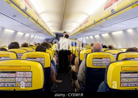 Ryanair-Flugzeug-Kabinenausstattung Stockfoto