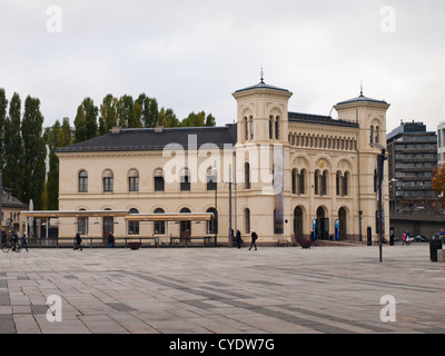 Obel Preis Friedenszentrum in der norwegischen Hauptstadt Oslo, hat informative Ausstellungen über die Preisträger und ihre Arbeit in einem ehemaligen Bahnhof Stockfoto