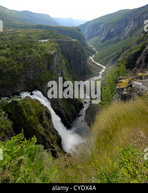 Voringfoss Wasserfall, in der Nähe von Eidfjord, Hordaland, Norwegen Stockfoto