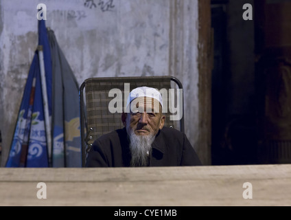 Alten Uyghur Mann, alte Stadt Kashgar, Xinjiang Uyghur autonome Region, China Stockfoto