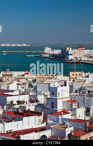 Spanien, Andalusien, Provinz Cadiz, Cadiz, erhöhten Blick auf die Stadt von der Torre de Poniente der Kathedrale Stockfoto